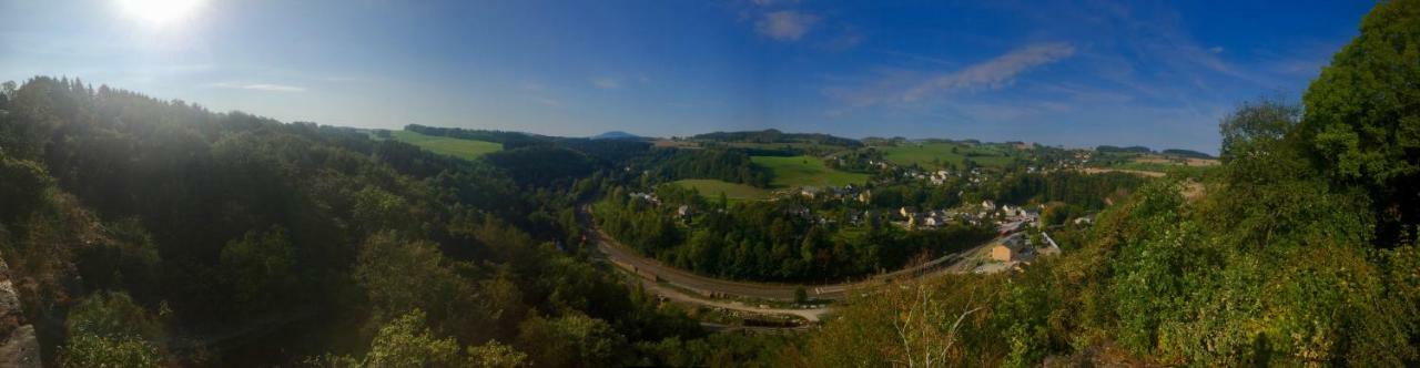 Villa Maxenstein โวลเคนชไตน์ ภายนอก รูปภาพ